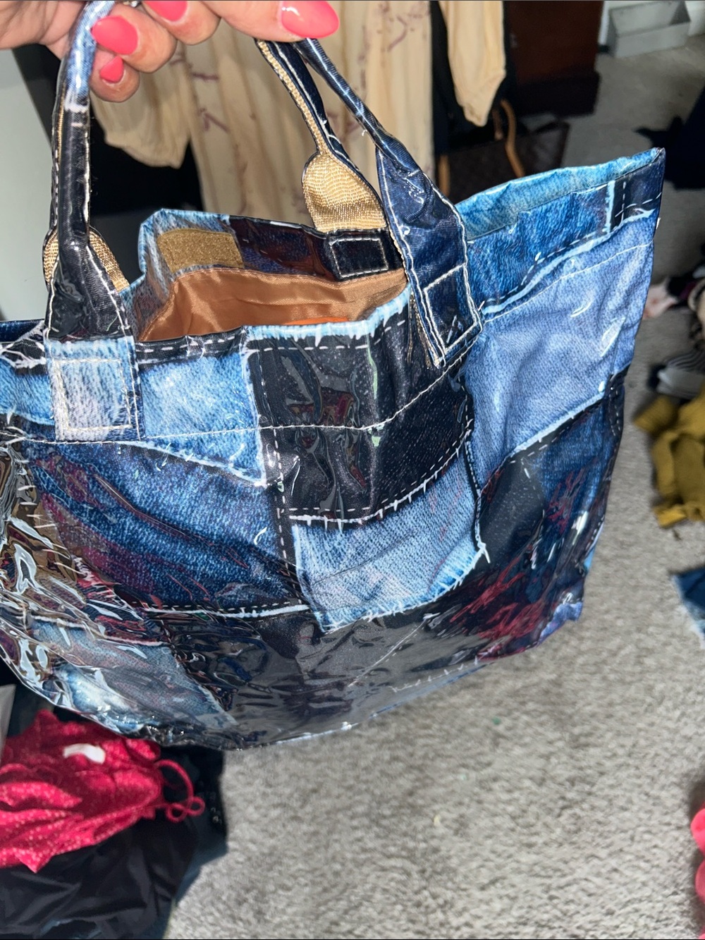 tote - Picture 5 of 8